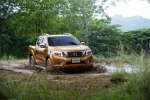 Nissan    Navara -  2