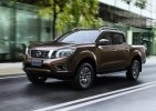 Nissan    Navara -  49