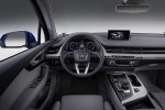  Audi  Q7   -  4