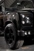   Land Rover Defender    -  23