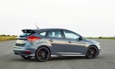 Ford  Focus ST     -  10