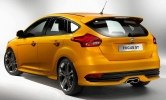 Ford  Focus ST     -  12