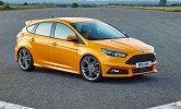 Ford  Focus ST     -  4