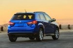 Mitsubishi Outlander Sport   2,4-  -  11