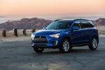 Mitsubishi Outlander Sport   2,4-  -  8