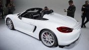   Porsche Boxster Spyder  - -  6