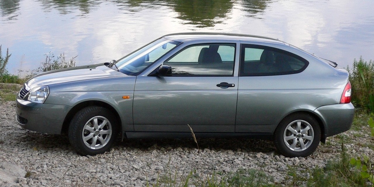 Lada 21728 Priora Coupe