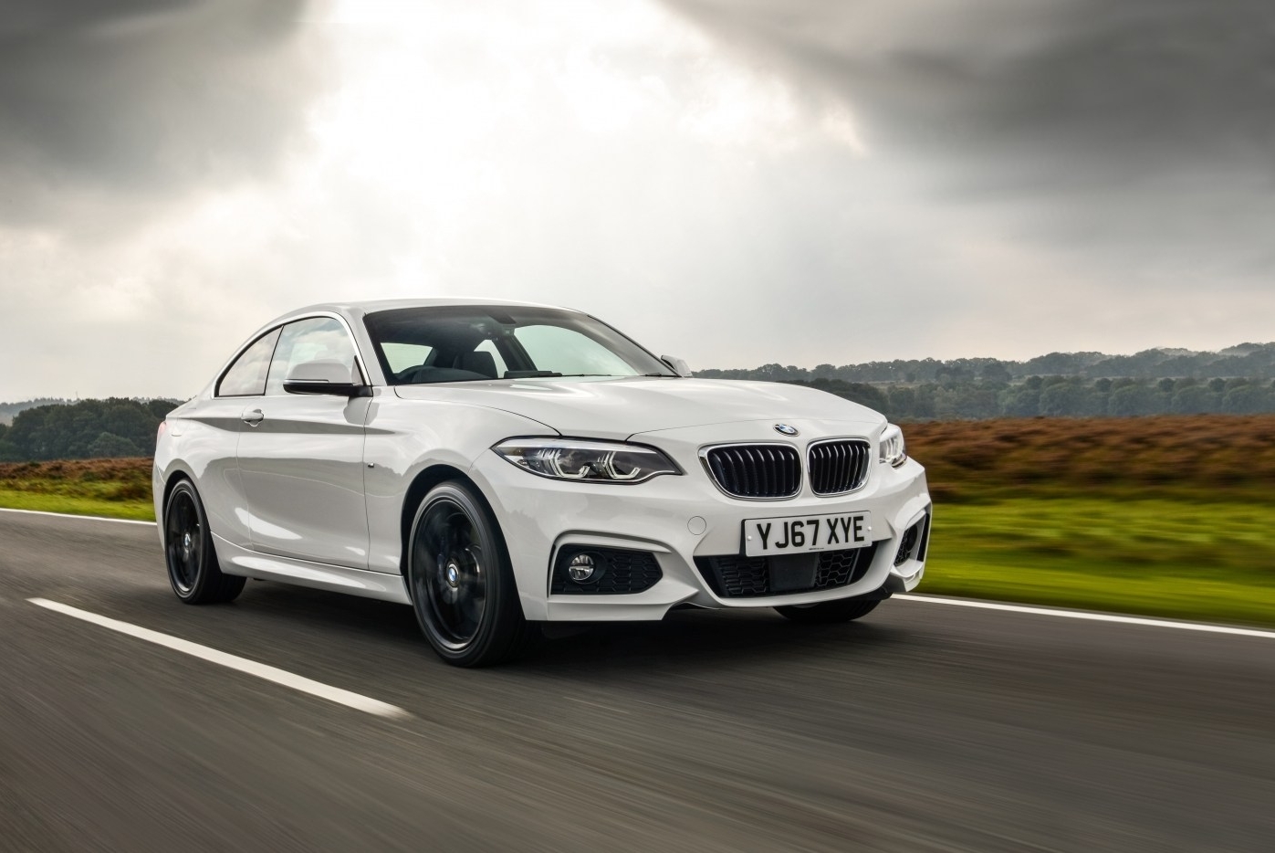 BMW 2-Series F22 – характеристики цены отзывы