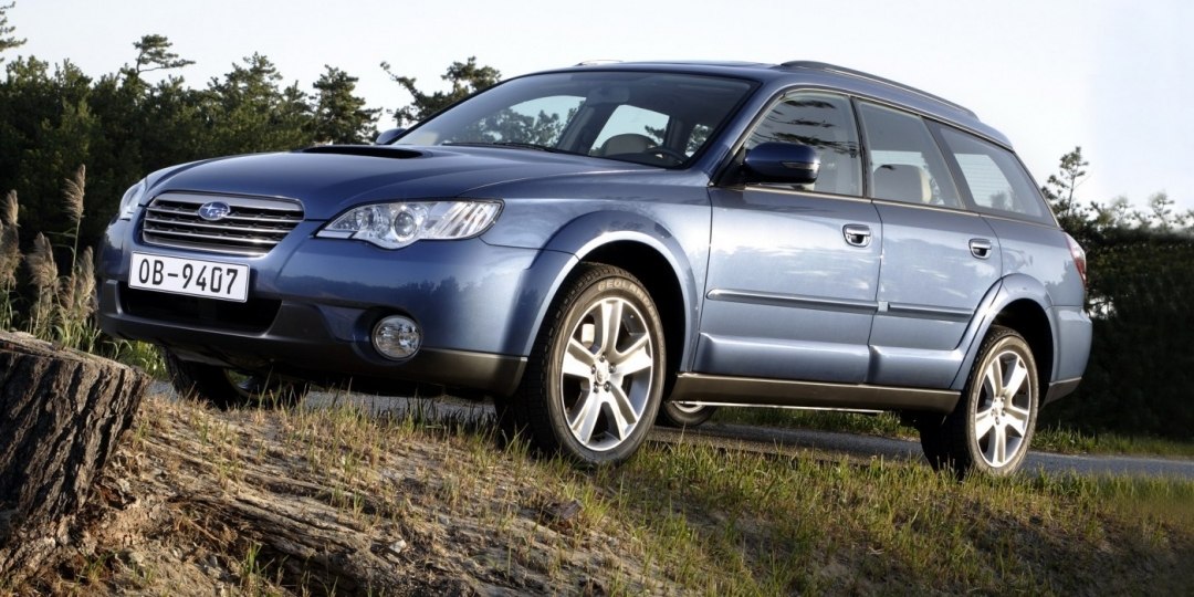 Синий subaru outback