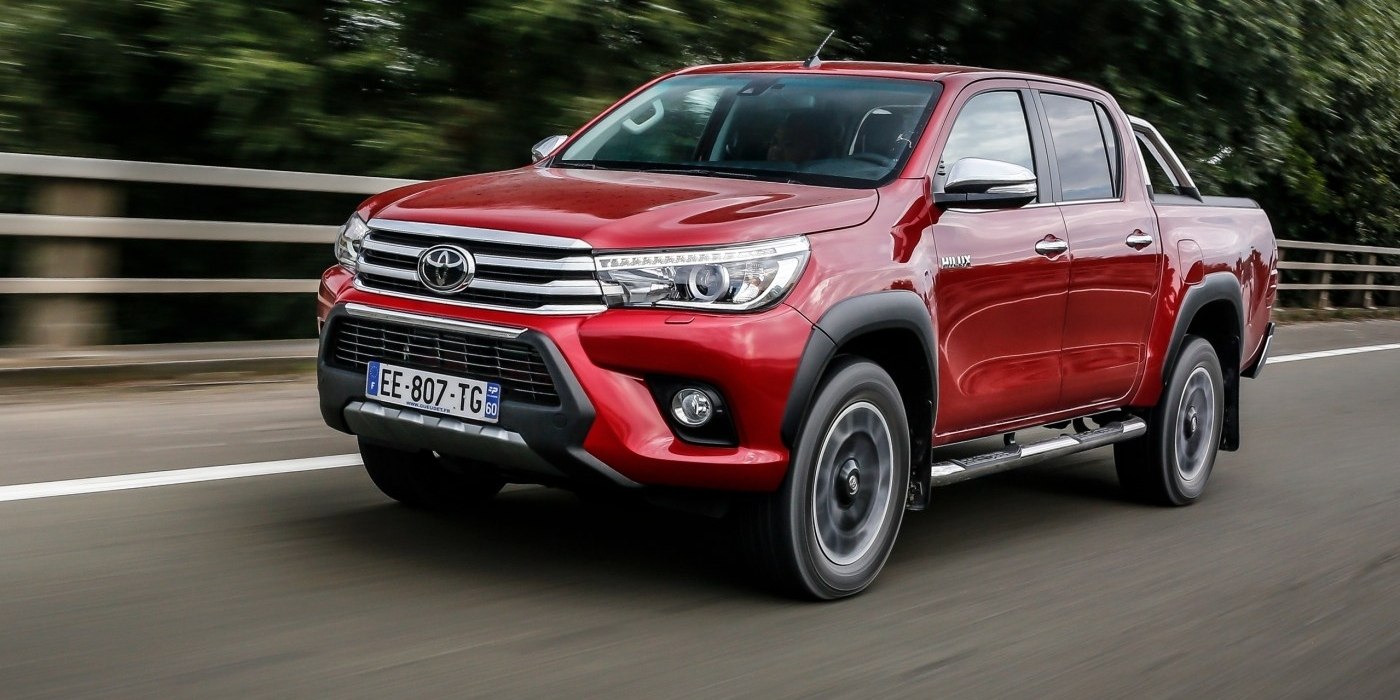 Toyota hilux размер кузова