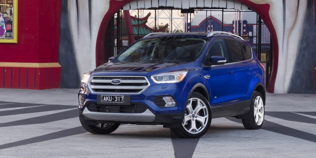 Ford escape сравнение