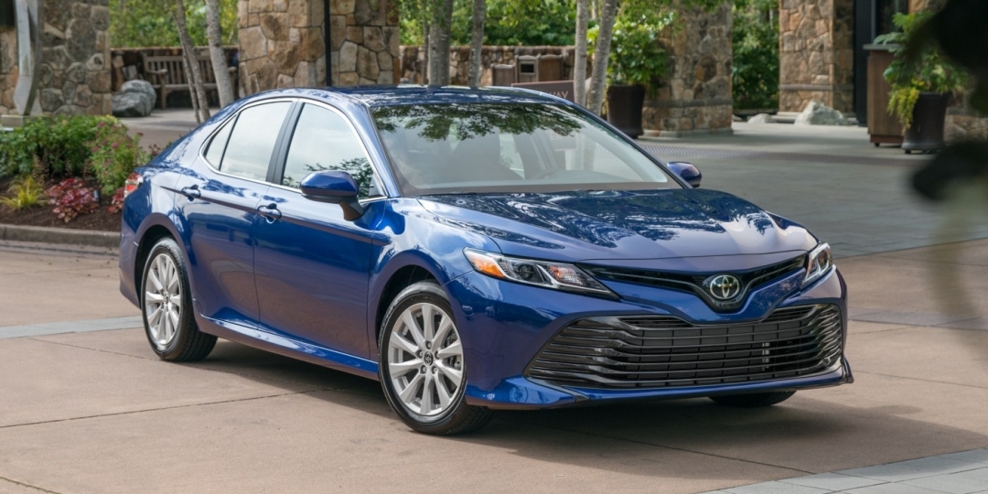 Toyota camry foto