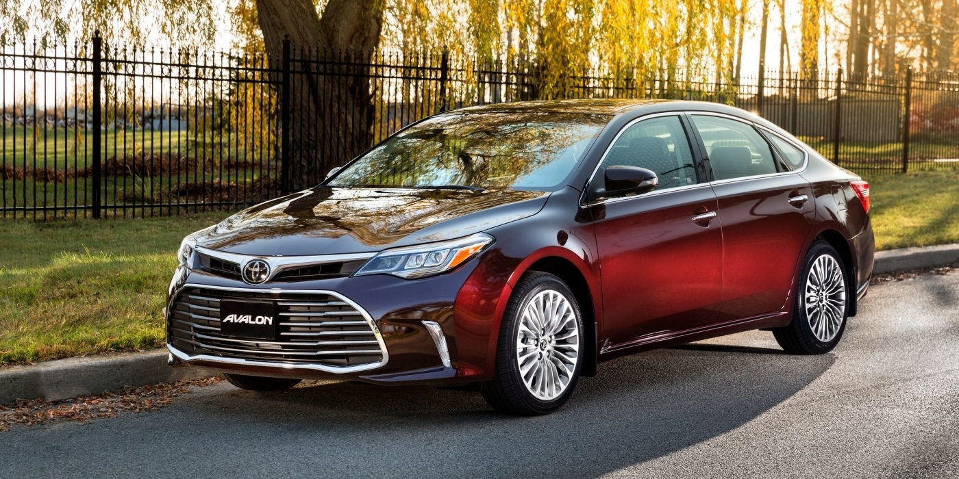 Toyota avalon описание