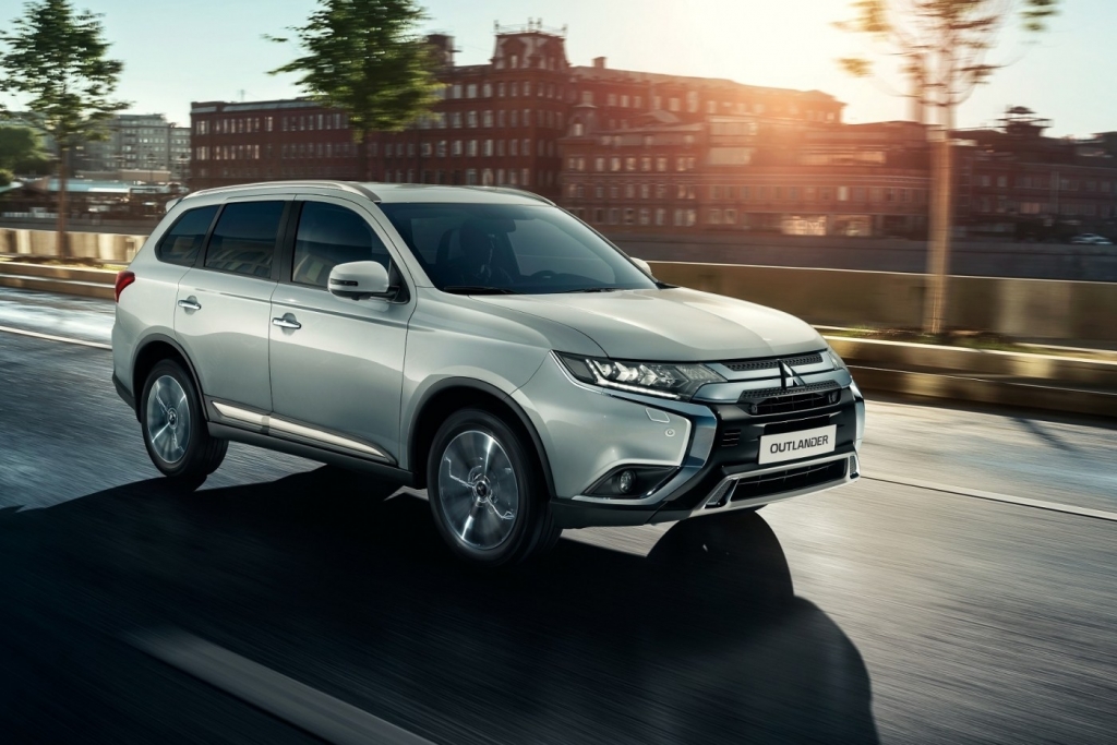 Mitsubishi outlander цвета