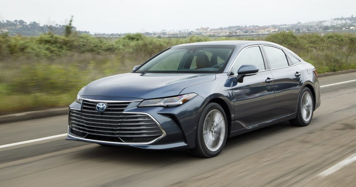 Фото Toyota Avalon Hybrid фотографии Тойота Авалон