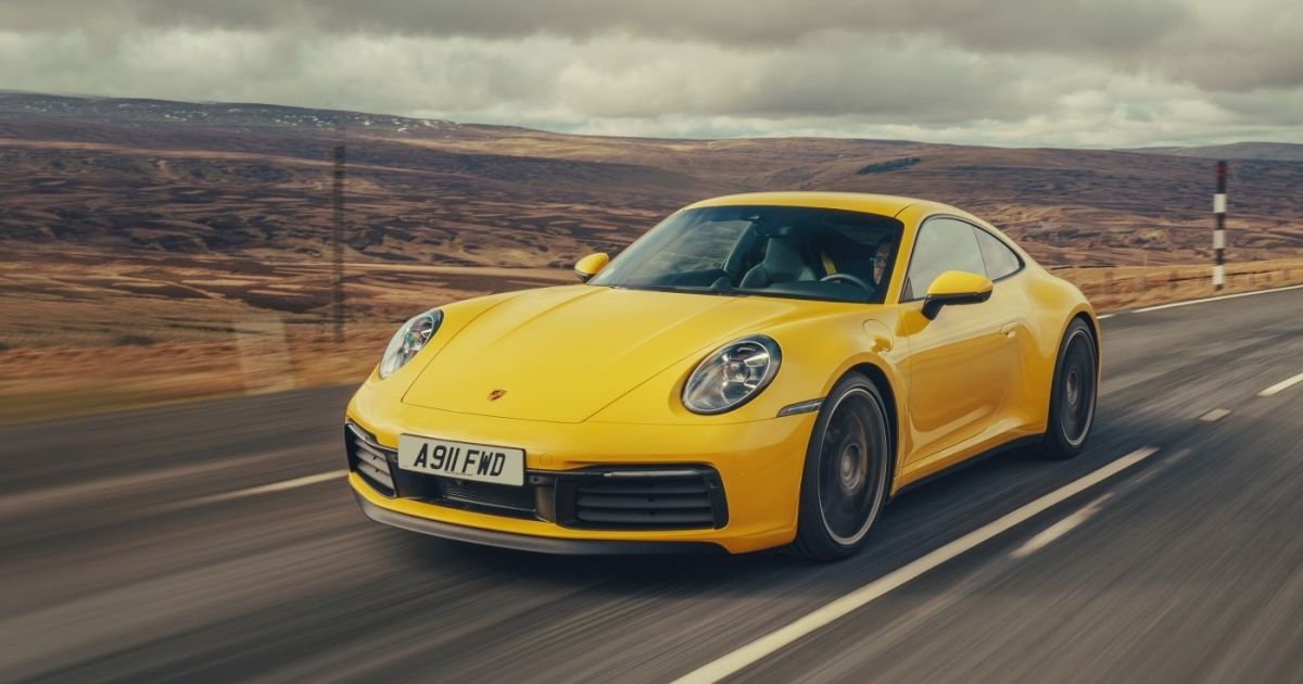 Porsche 911 Carrera (992) - цены, отзывы, характеристики 911