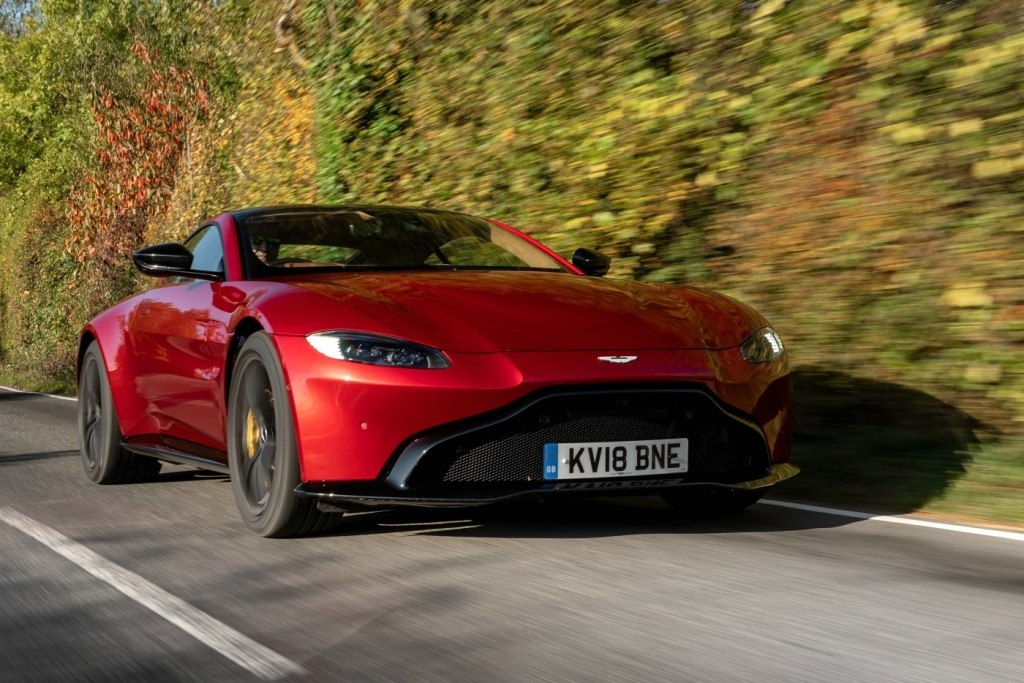 Vantage автомобиль производитель