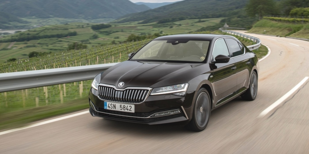 Аренда skoda superb