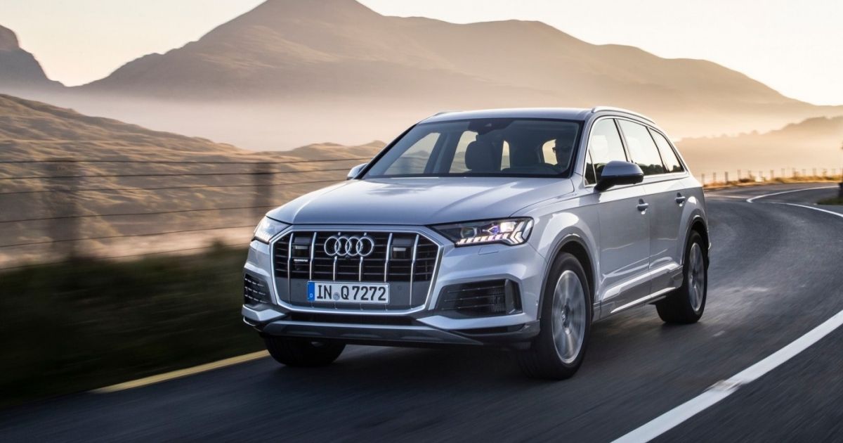 Почему новый Audi Q7 2023 оказался в России лучше, чем BMW X5: полный обзор