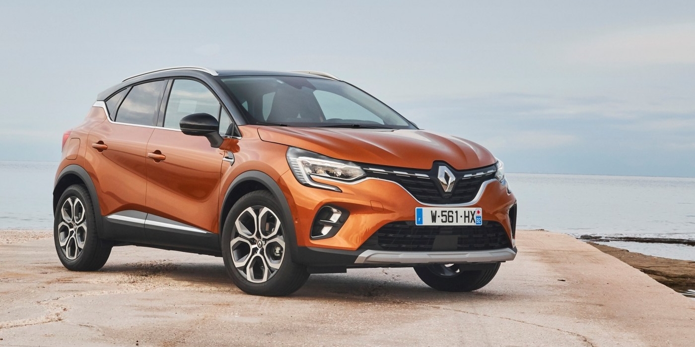 Белый renault captur