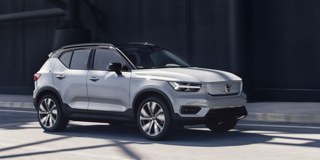 Вольво xc40 новая