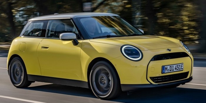 MINI Hatchback Electric 2024