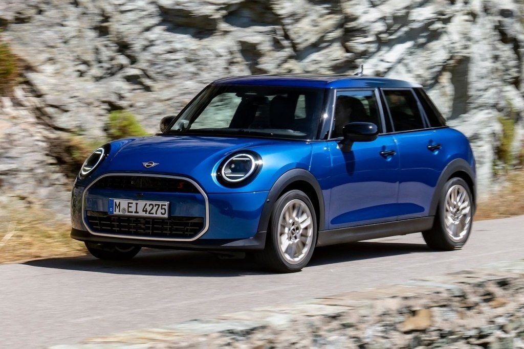 MINI Hatchback 5D - цены, отзывы, характеристики Hatchback 5D от MINI