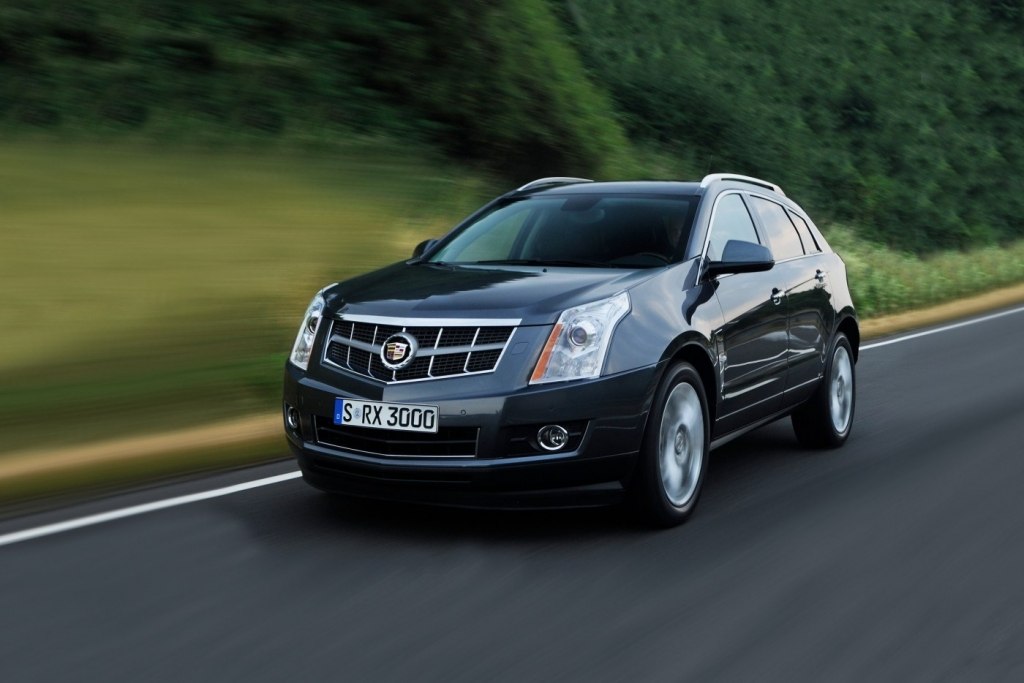 Cadillac srx фото