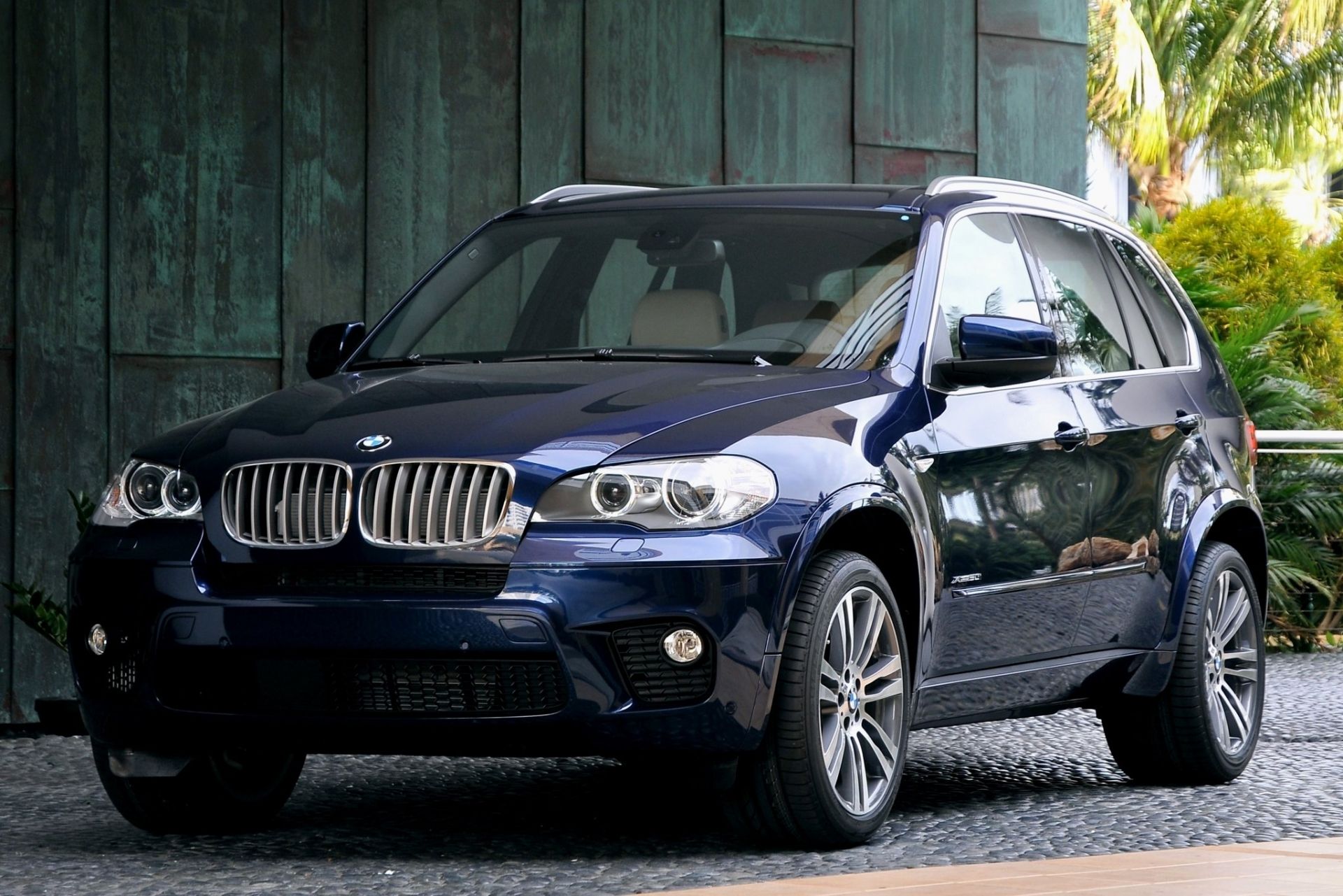 Фото - LF, Air filter BMW X5 (E70) /X6 (E71) 