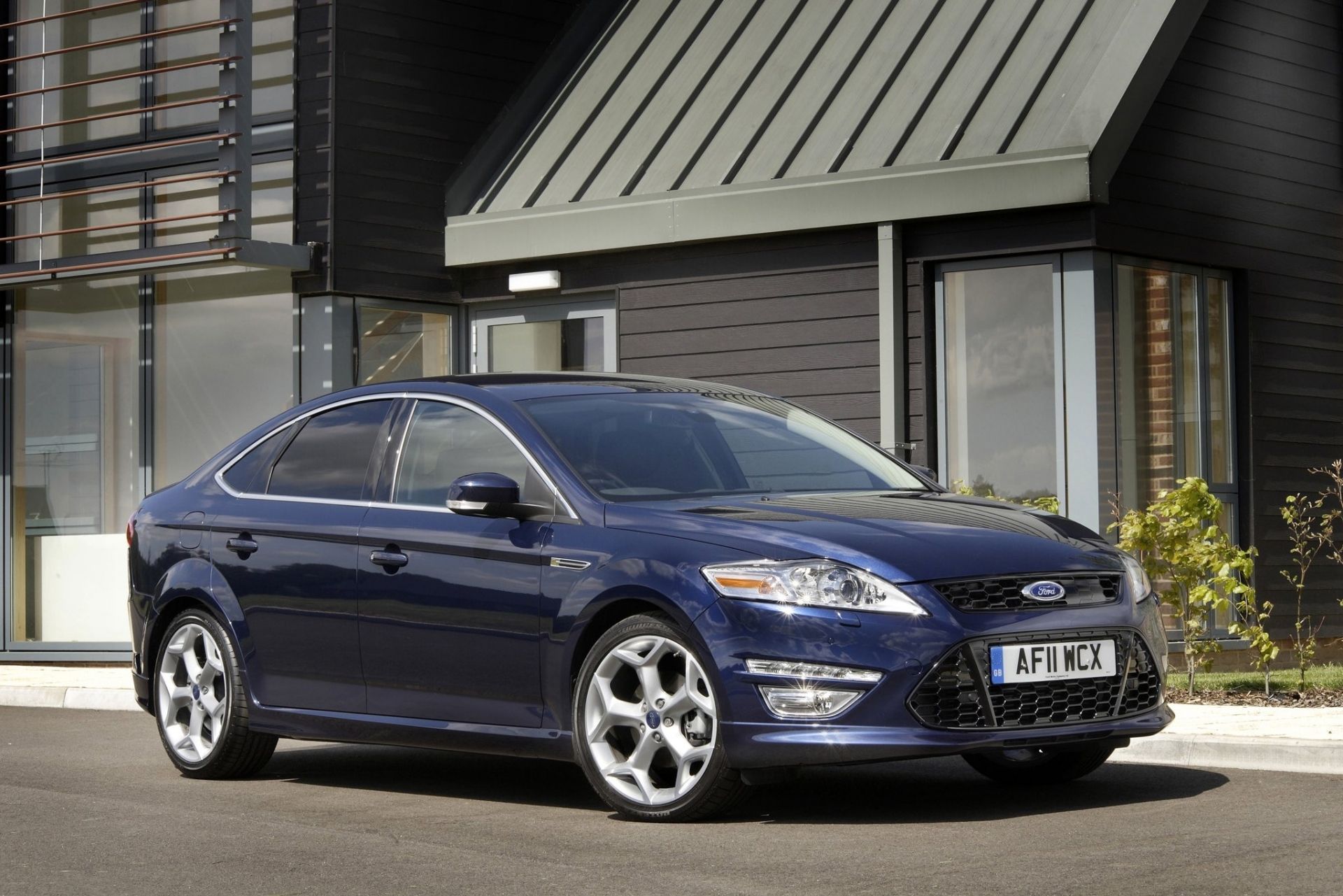 Форд 4 рестайлинг. Ford Mondeo 4. Ford Mondeo IV 2007. Ford Mondeo 4 2010. Ford Mondeo 4 хэтчбек.