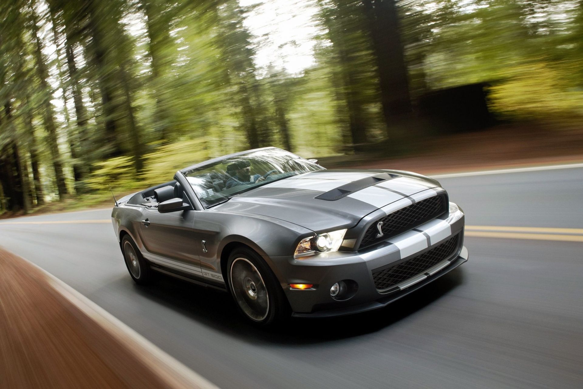 Ford Mustang Cabrio 2011