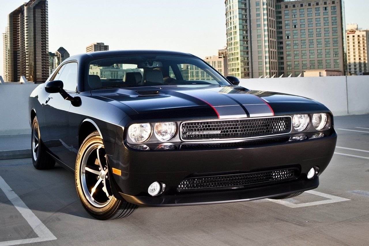 Dodge Challenger - цены, отзывы, характеристики Challenger от Dodge