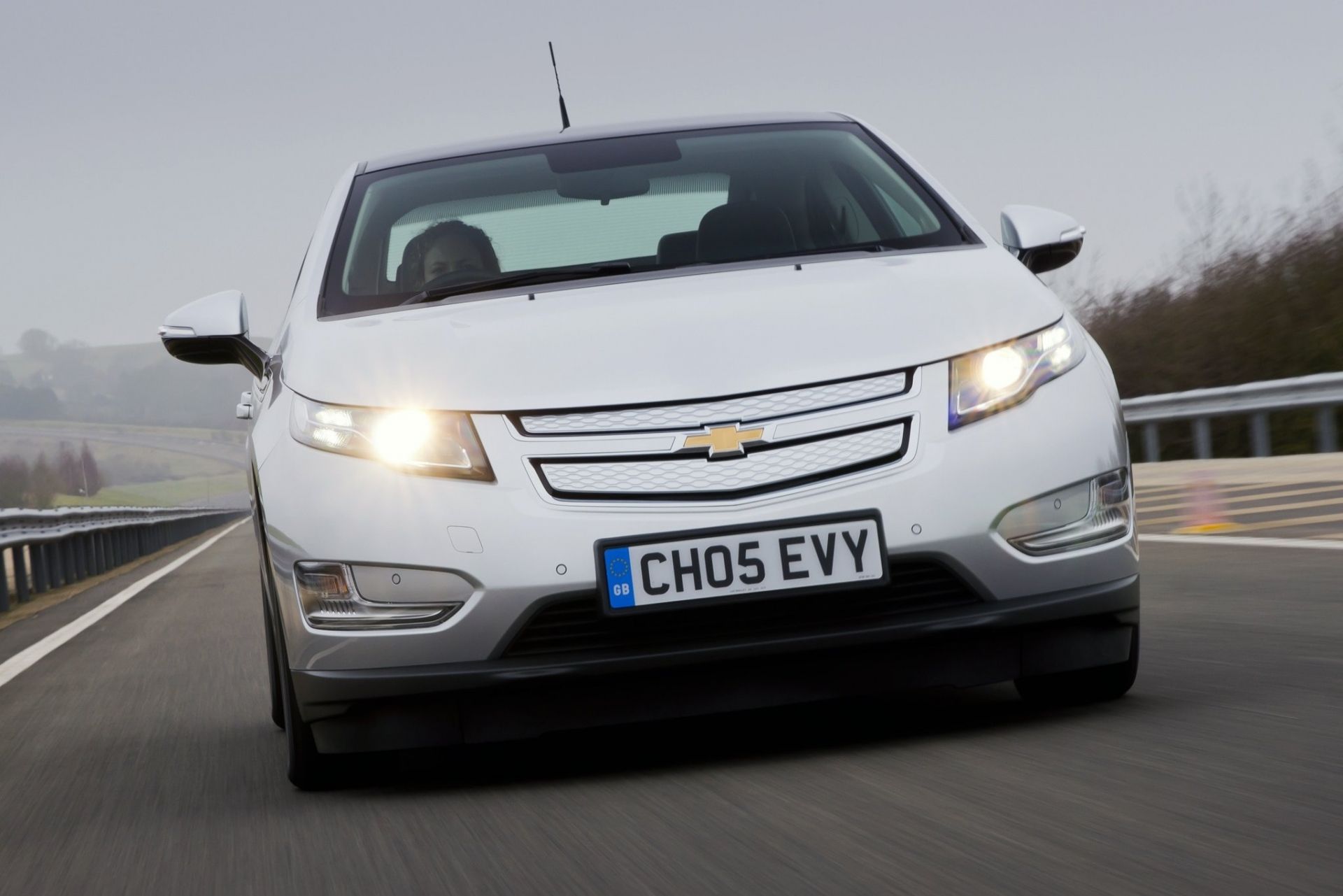 Chevrolet Volt - цены, отзывы, характеристики Volt от Chevrolet