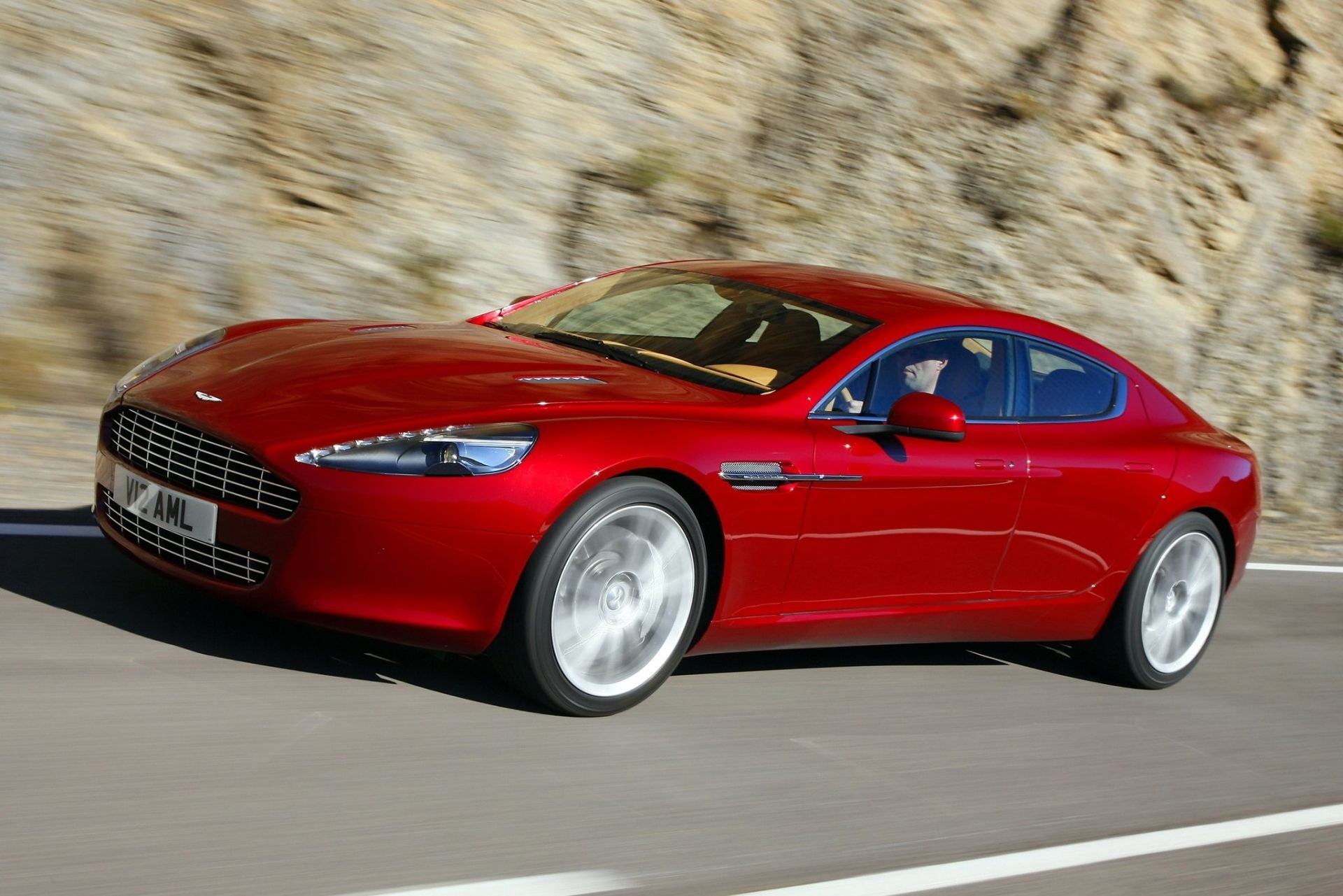 Aston Martin Rapide - цены, отзывы, характеристики Rapide от Aston