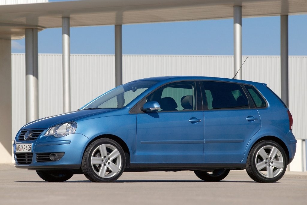 Volkswagen Polo IV 1.4 16V Sportline тех. характеристика