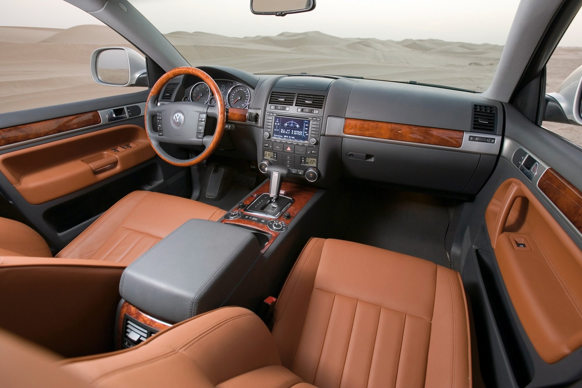 Volkswagen Touareg 2008 Interior