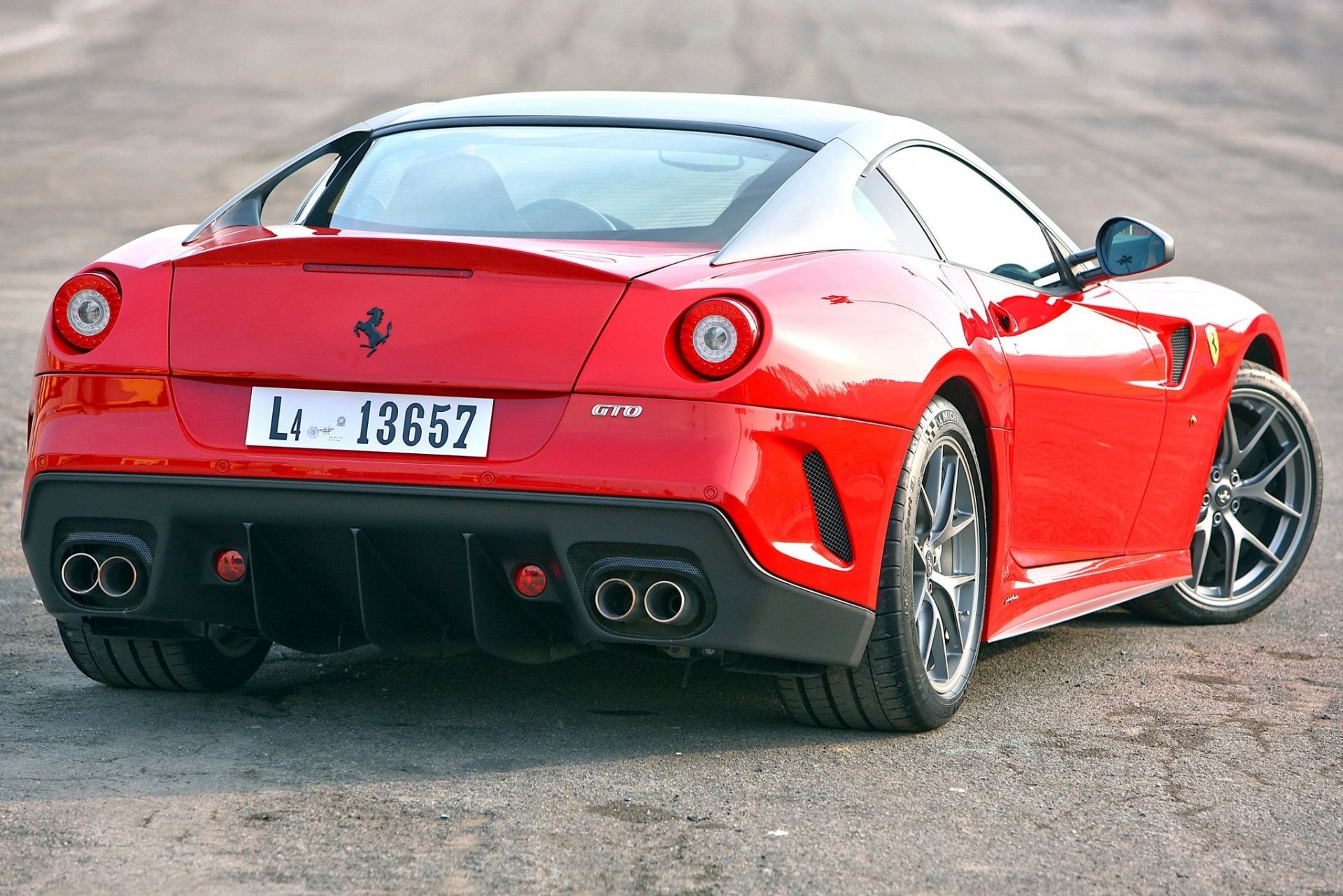 Ferrari 599 GTO - цены, отзывы, характеристики 599 GTO от Ferrari