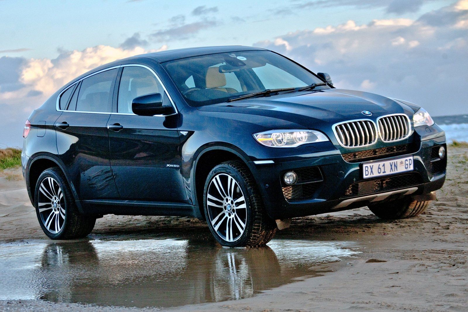 422 x 1 x 6 6. BMW x6 xdrive50i. BMW x6 паркетник. БМВ Икс 6. БМВ x6 2000.