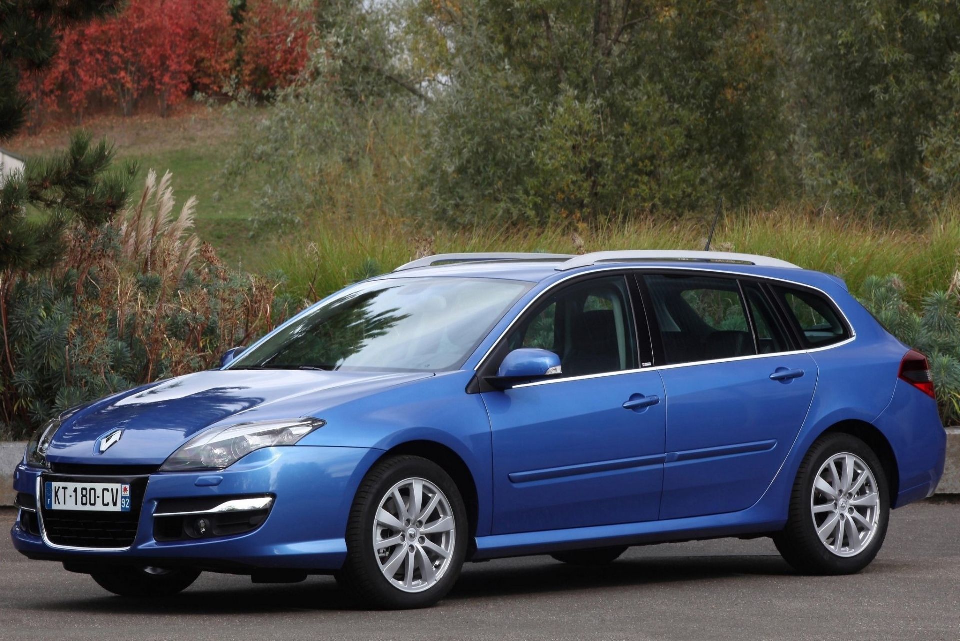 Renault Laguna Estate - цены, отзывы, характеристики Laguna Estate от  Renault