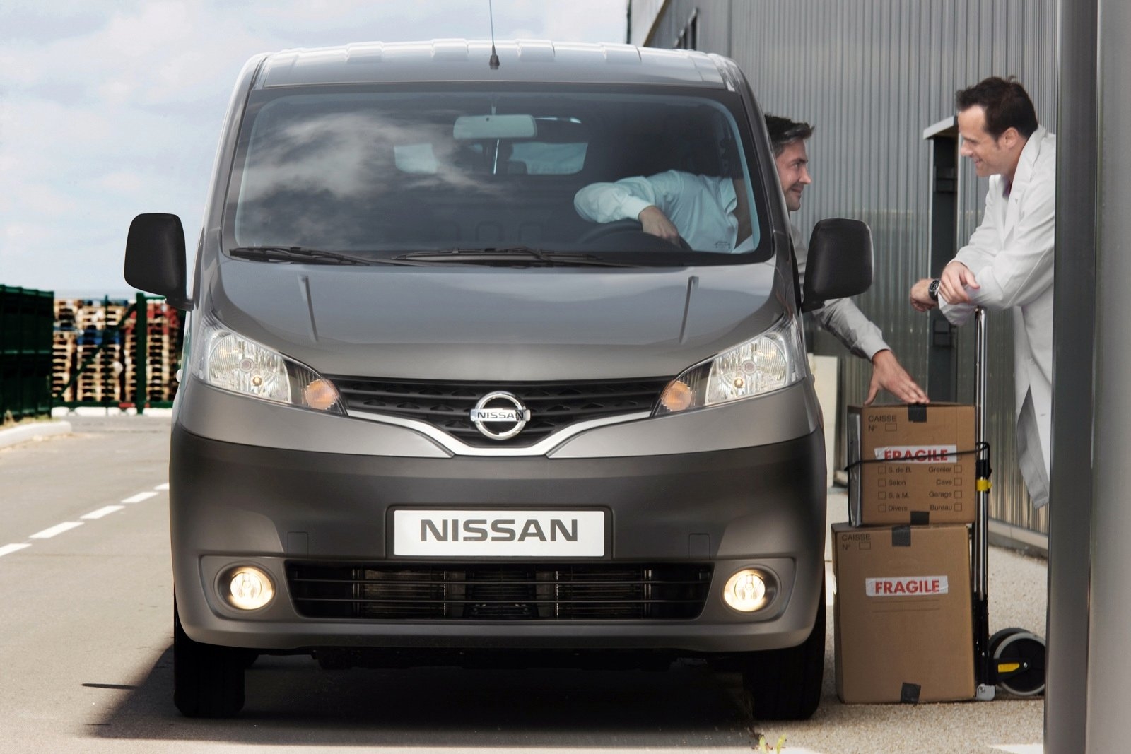 Nissan nv200 i