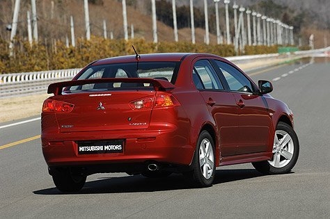 Щетки стеклоочистителя для Mitsubishi Lancer 10 Sedan [CY/Z_A] 01.08-12.17