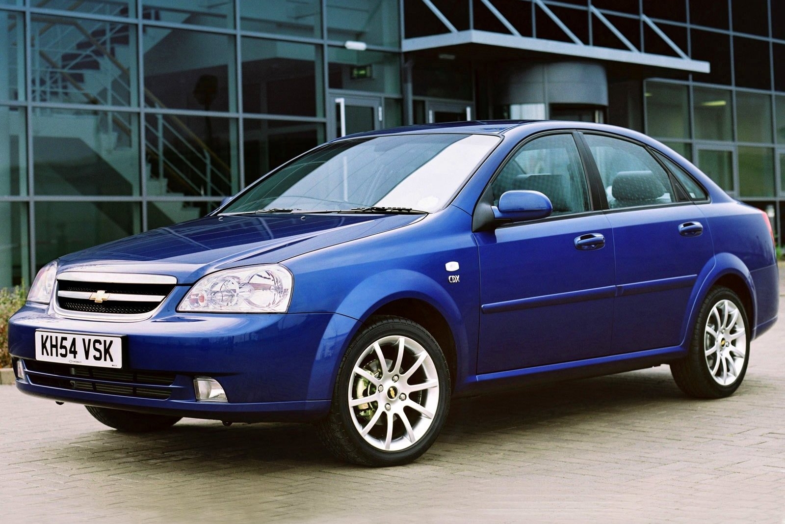 Фото Chevrolet Lacetti - фотографии Шевроле Лачетти