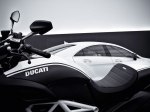  Ducati Diavel AMG 13
