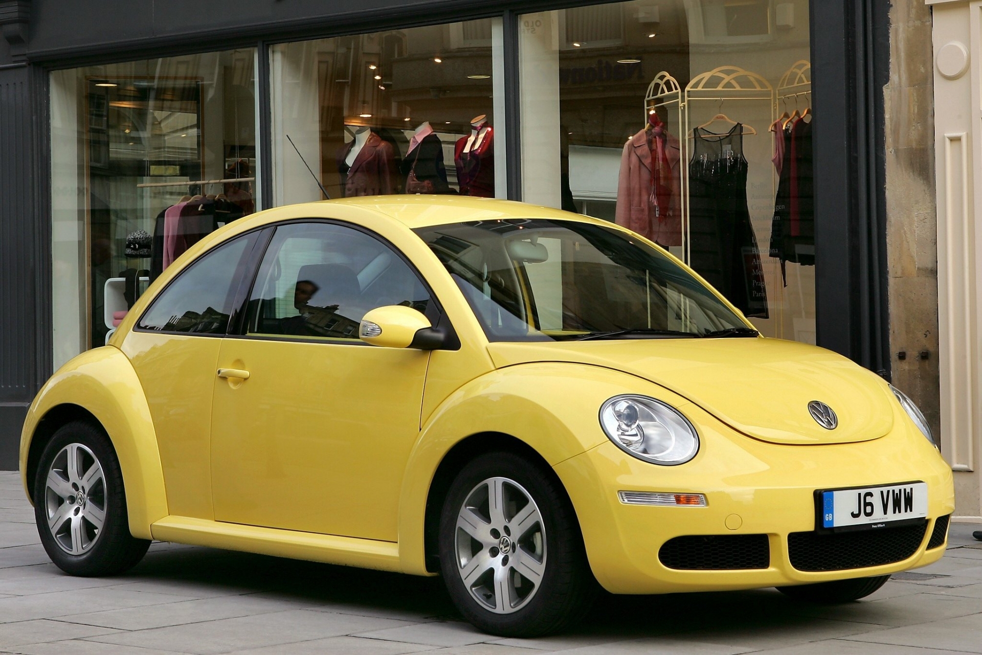 Volkswagen New Beetle - цены, отзывы, характеристики New Beetle от  Volkswagen