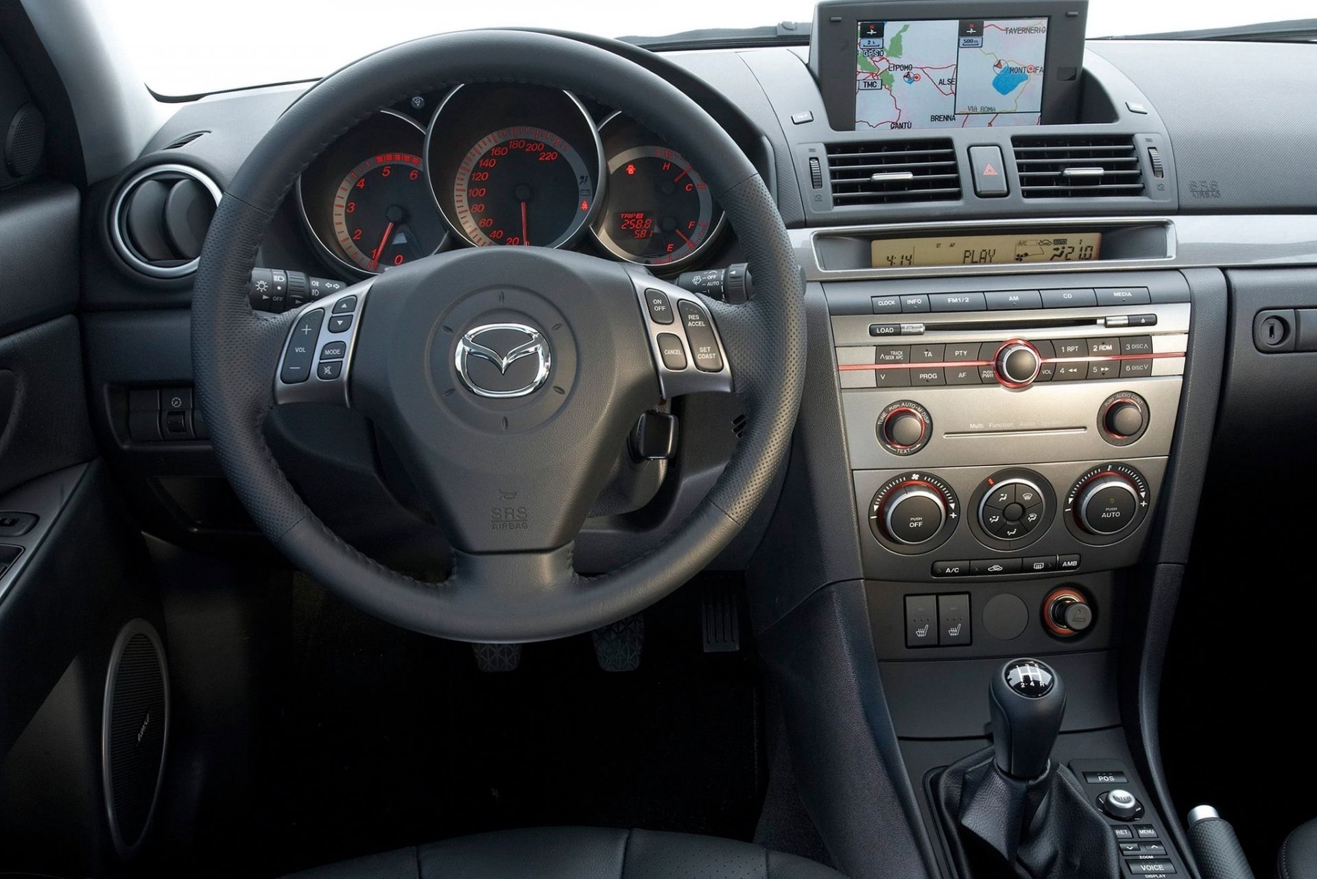 Nova Mazda3 predstavljena u Ukrajini: svi detalji i cijene