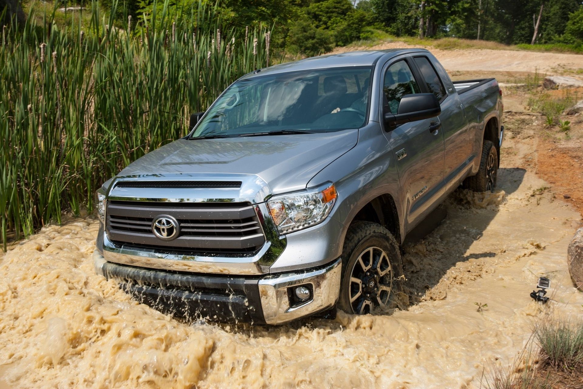 Toyota Tundra 2014