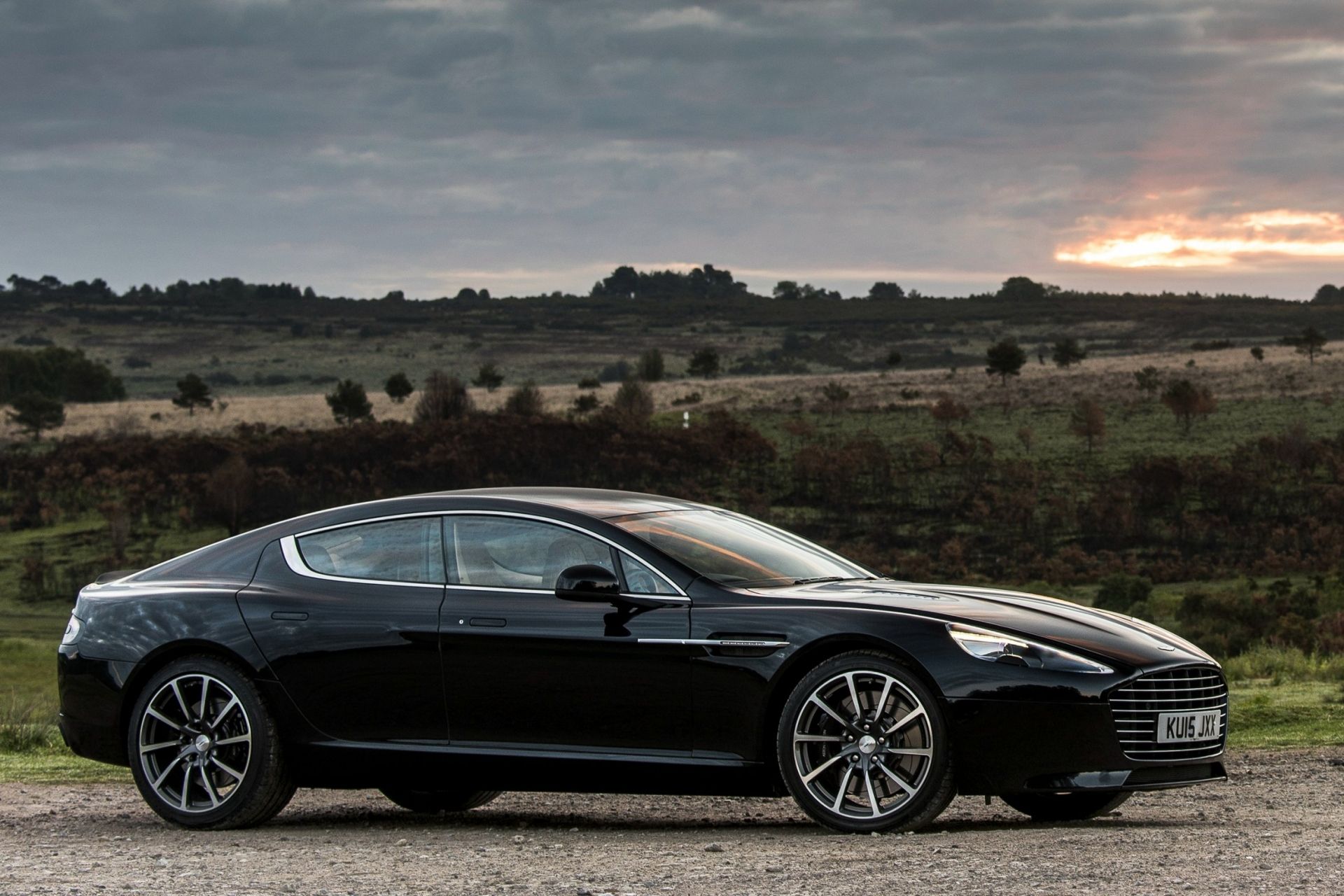 Aston Martin Rapide S - цены, отзывы, характеристики Rapide S от