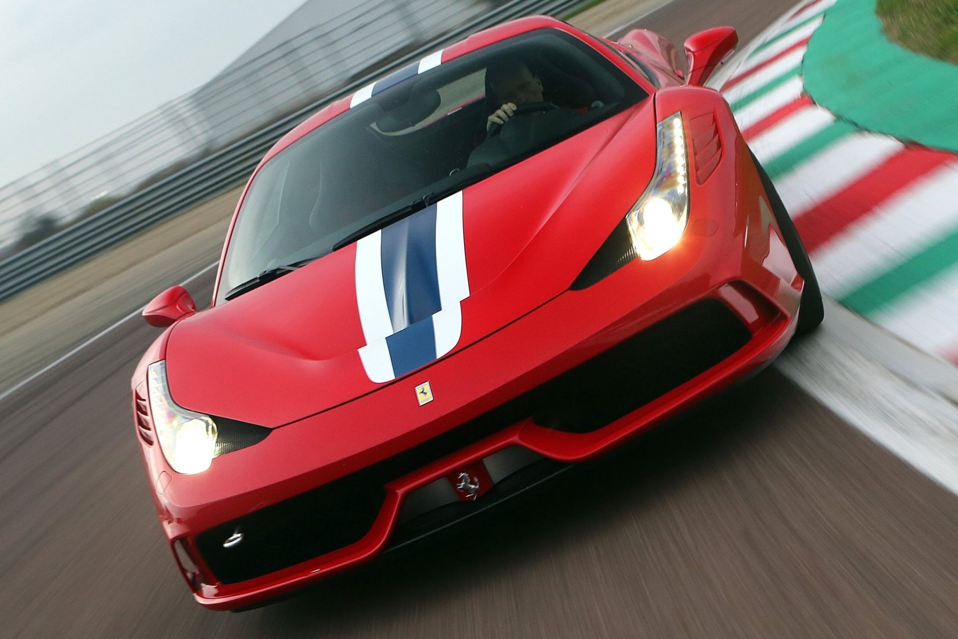 Ferrari 458 Speciale - цены, отзывы, характеристики 458 Speciale