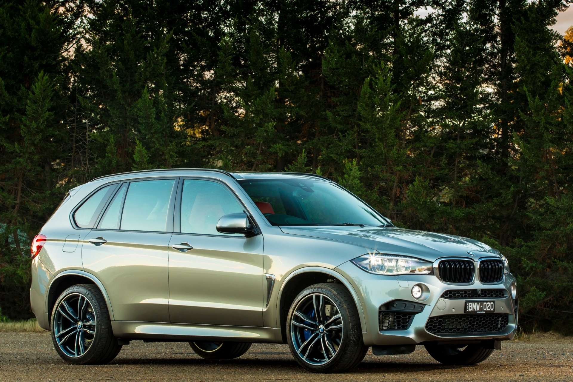 Х 5 100 70. BMW x5m 2015. BMW x5 f85 2018. БМВ Икс 5 ф85. BMW x5 2013 f85.