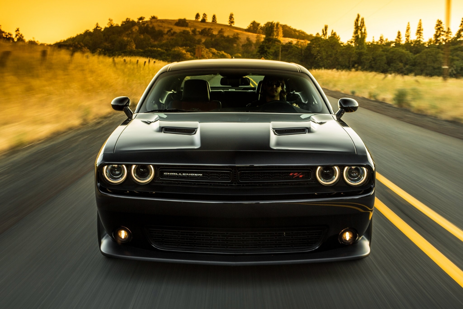 Dodge Challenger - цены, отзывы, характеристики Challenger от Dodge